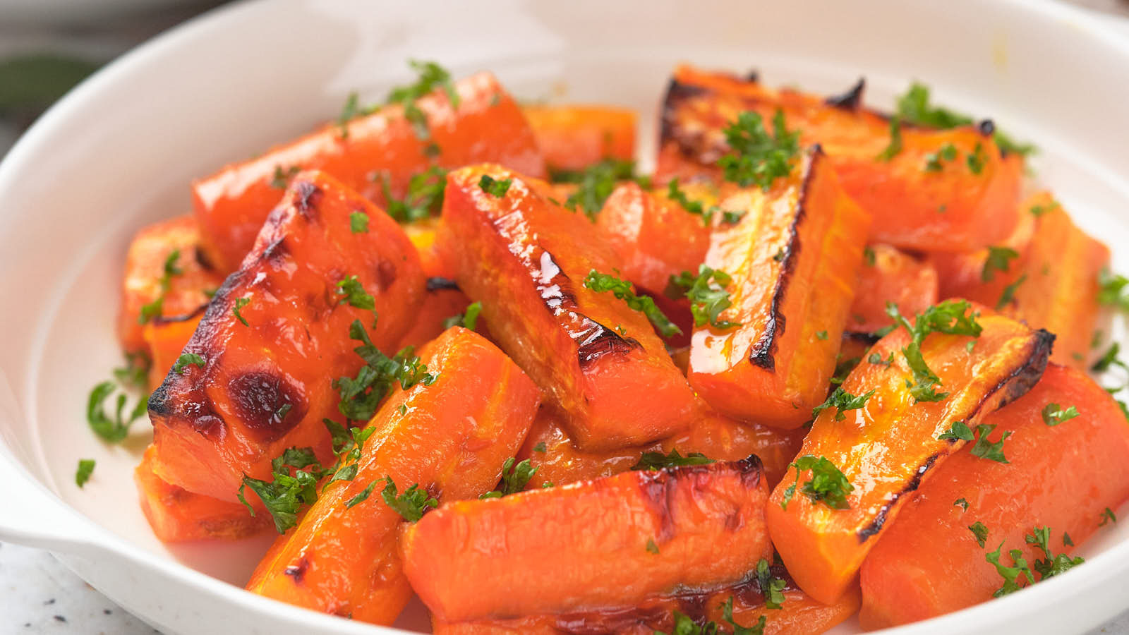 Irresistible Veggie Sides: Quick & Easy Dishes That Go With Everything